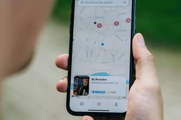 iPhone Ön Kameranın Bulanık Olması: Nedenleri ve Çözüm Yolları